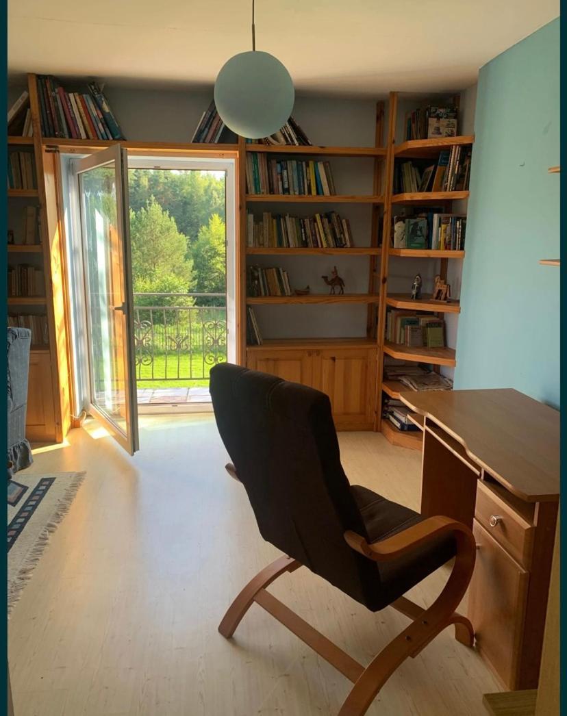 Dom Luny Kolo Lasu I Gory Apartment *